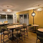 Ibis Styles Lille D'ascq فندق